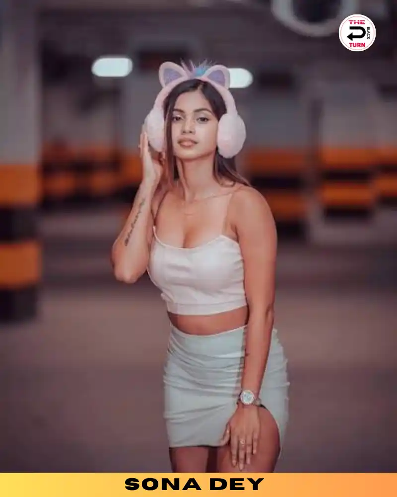The Black turn - Home Singer and content creator Sona Dey, works with The Black Turn music distribution India